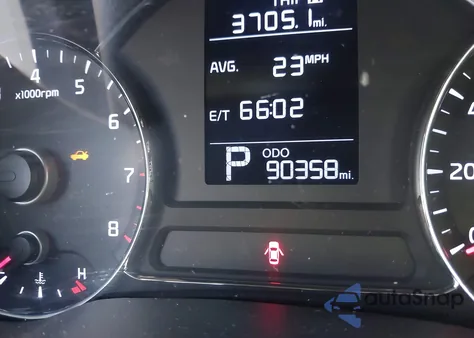 2016 Kia Forte Lx z USA, uszkodzony, nr VIN KNAFK4A69G5537796